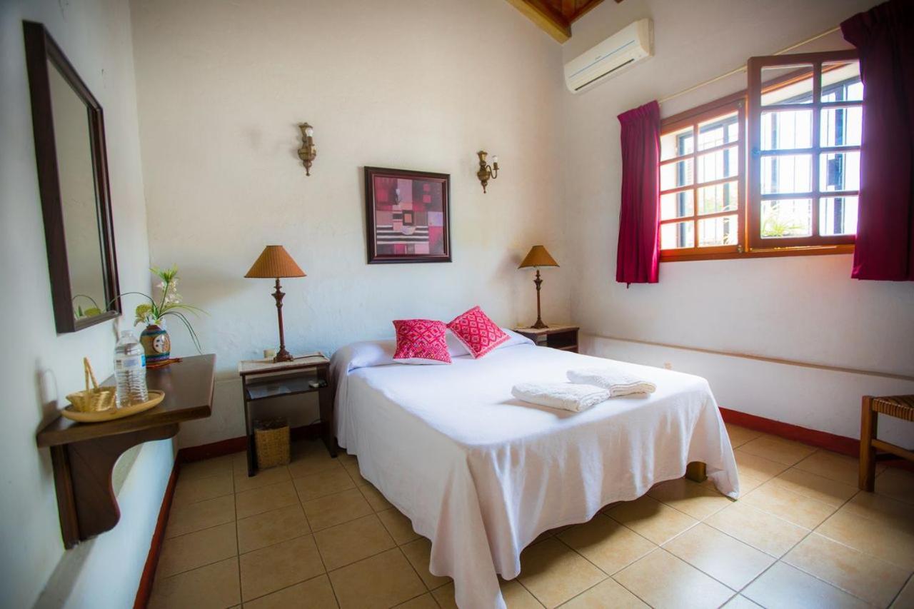 Hostal La Parroquia En Comala Luaran gambar